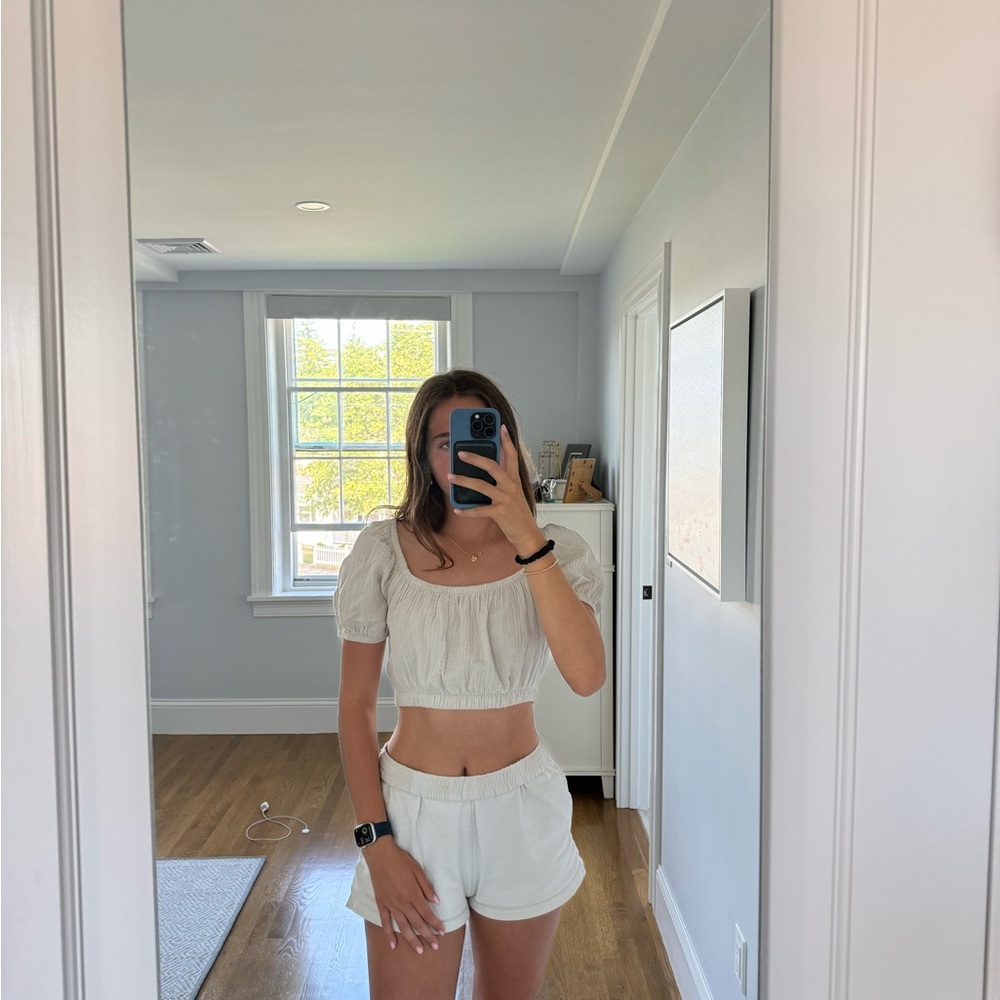 Cream Bubble Crop Top Audrey 3+1